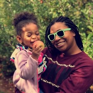 Meet your Posher, Kira